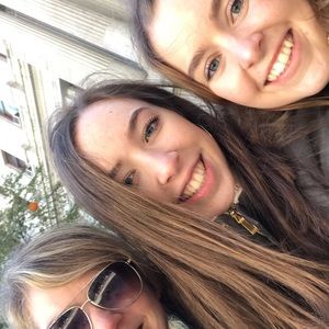 Meet your Posher, Anna